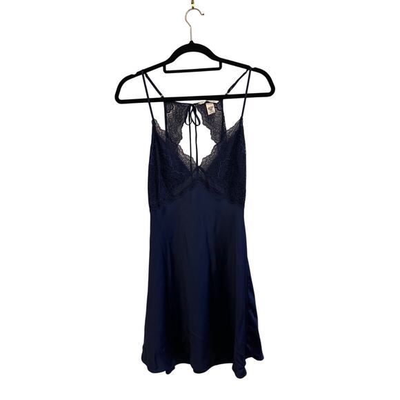 Victoria's Secret Navy Blue Satin Lace Slip Nightie Lingerie Nightgown Large - Picture 1 of 12
